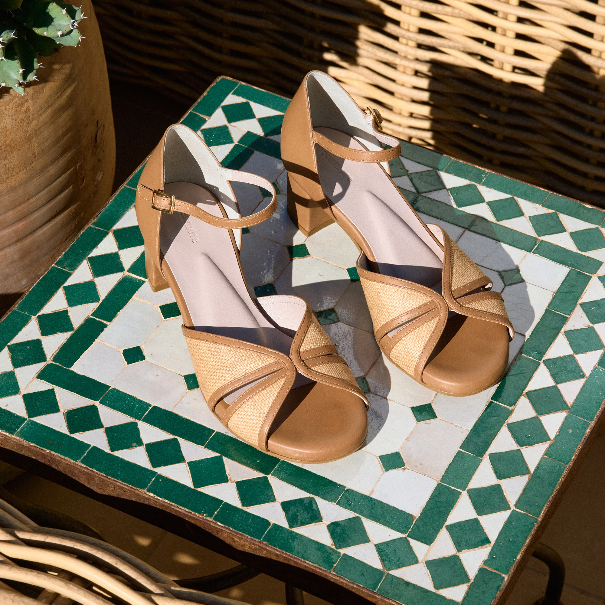 Caroline Raffia Toffee - Image 2