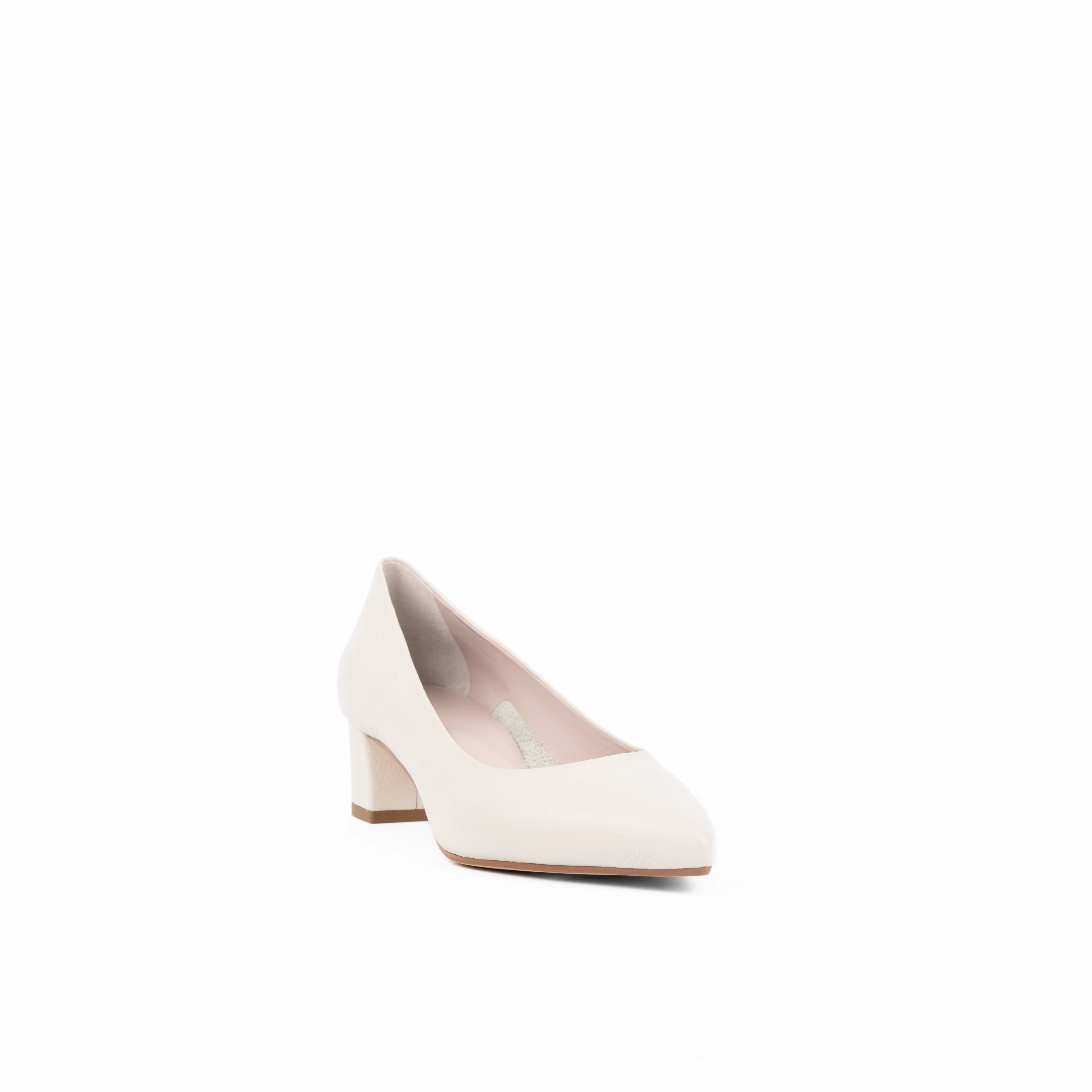 Christel White - Image 4