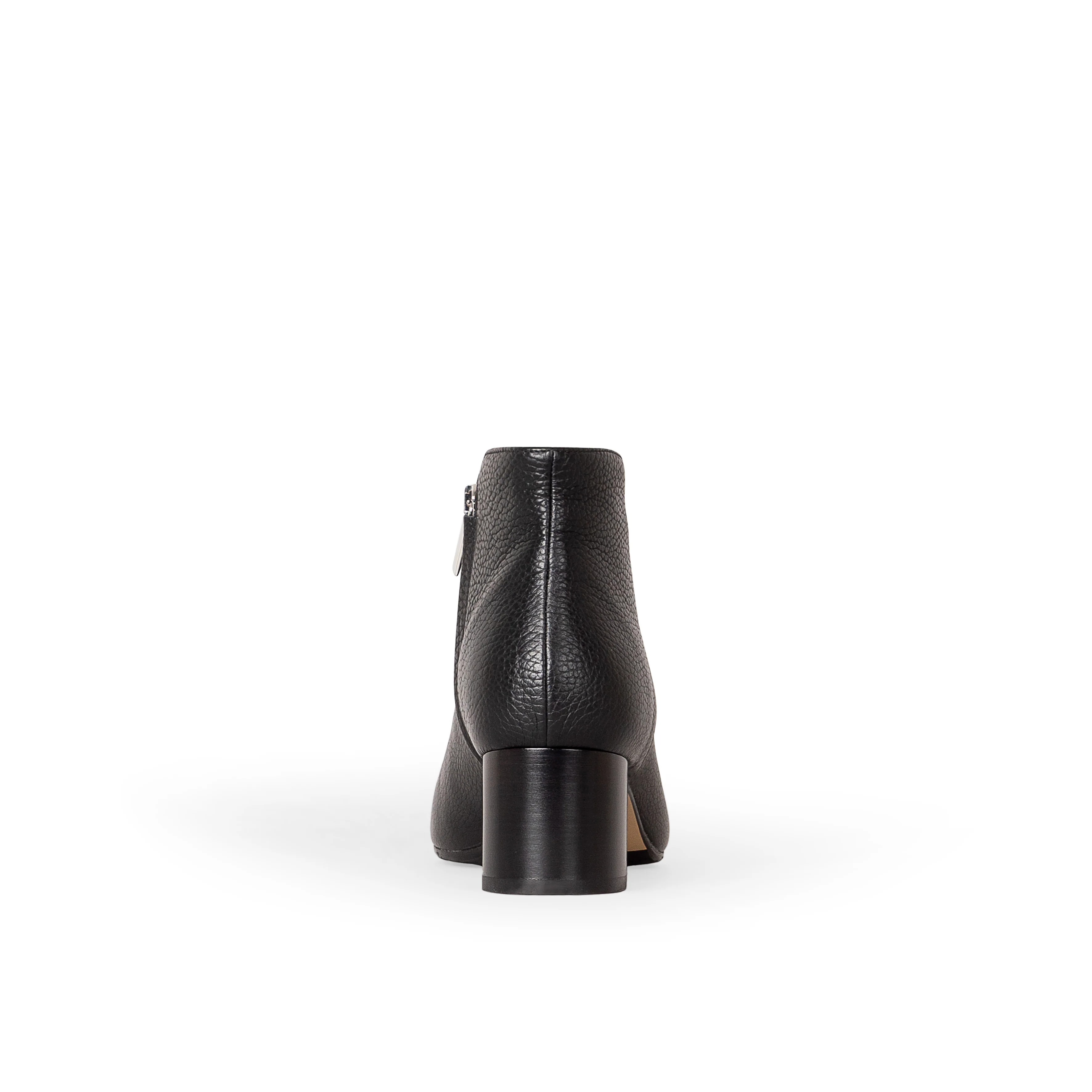 Diana Black - Image 6