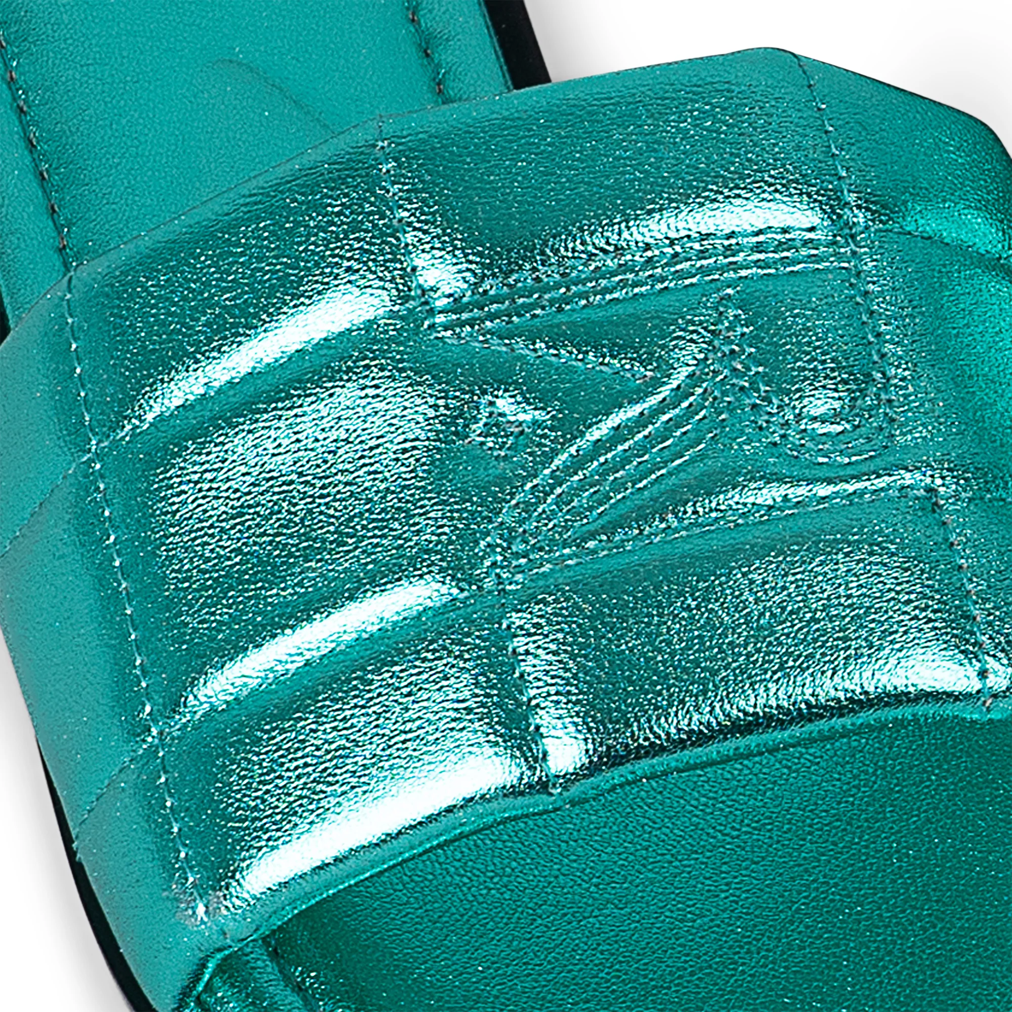 Donna Teal - Image 6