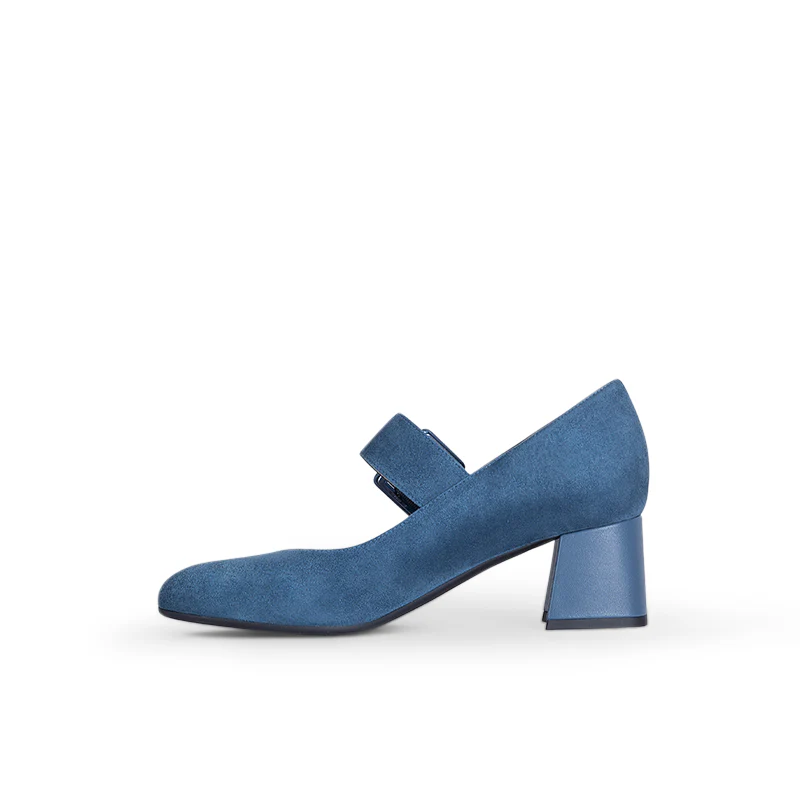 Elisa Blue - Image 4