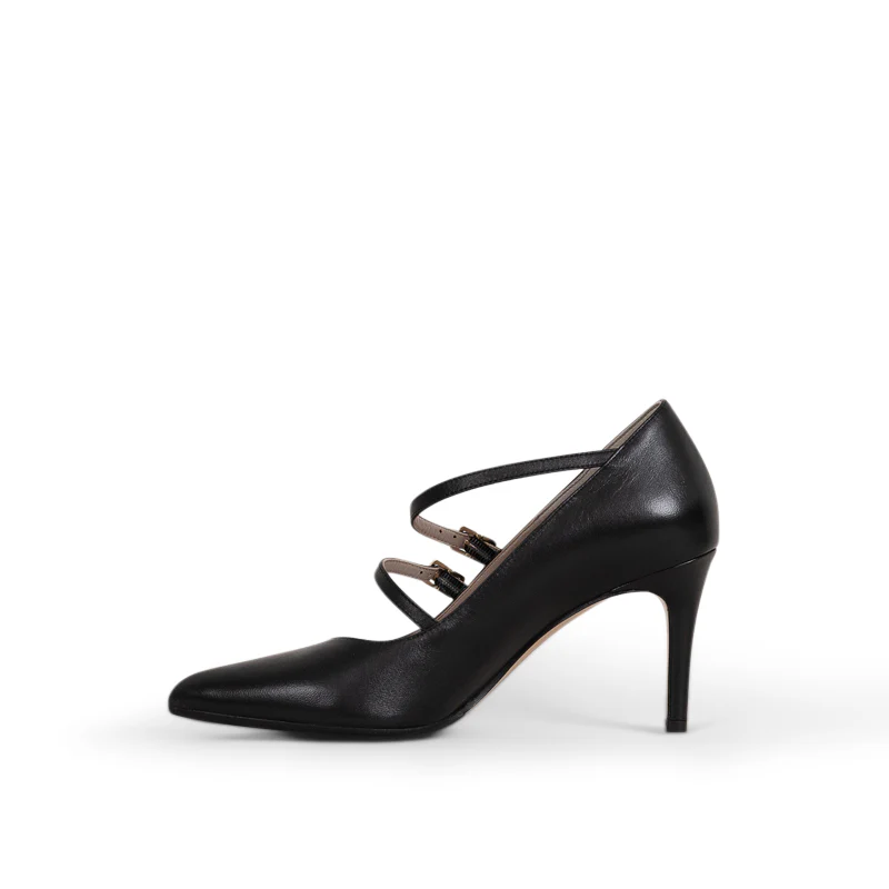 Eve Black - Image 4