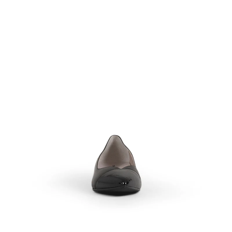 Lola Black - Image 6