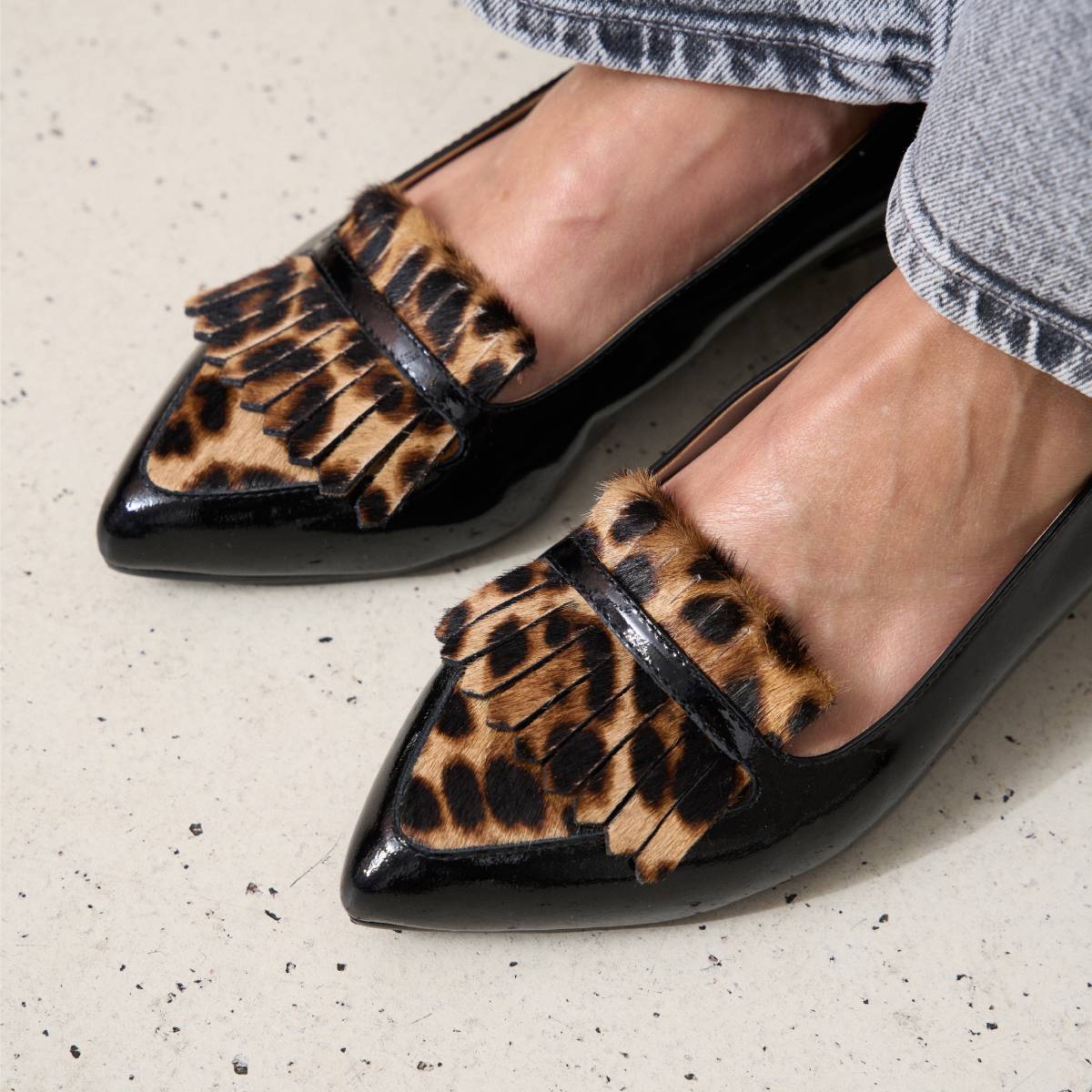 Lola Leo Black - Image 2