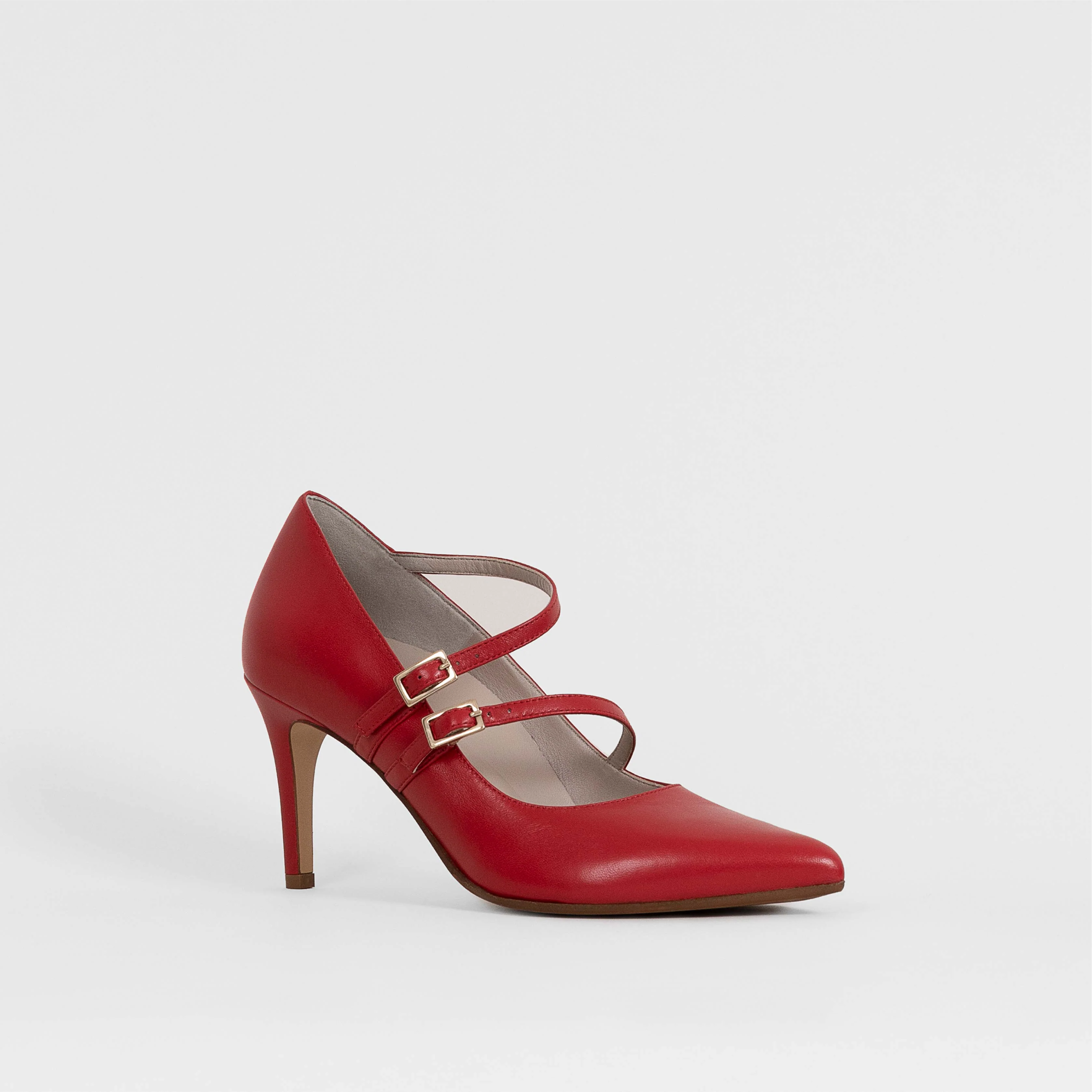 Mia Red - Image 3