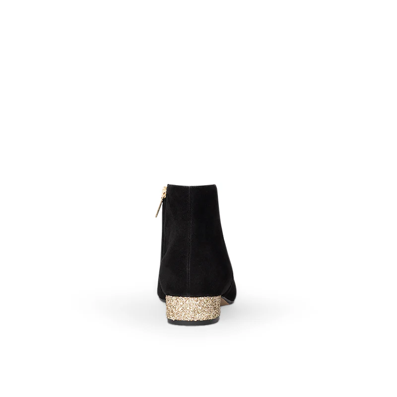 Sigrun Black - Image 5