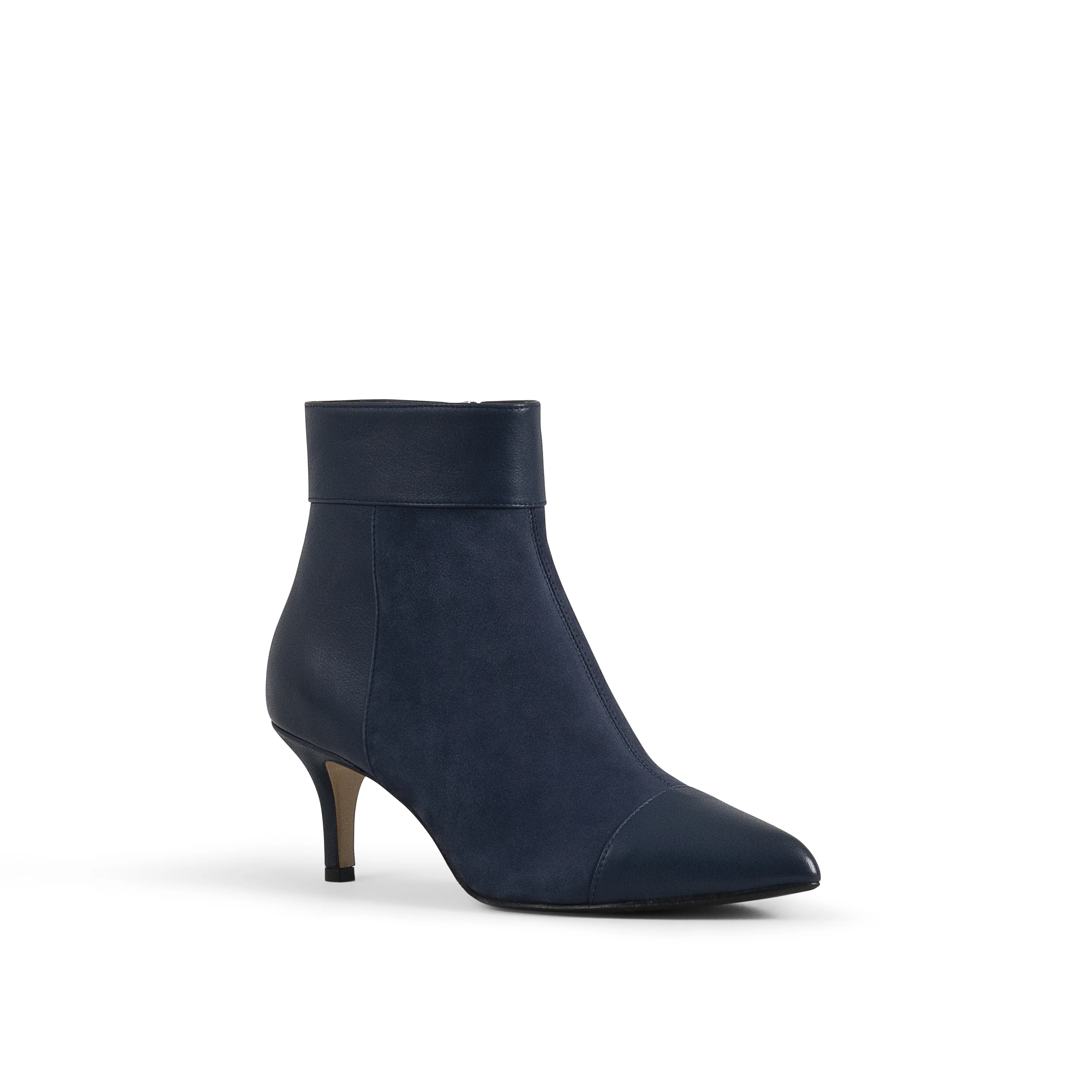 Stina Midnight - Image 3