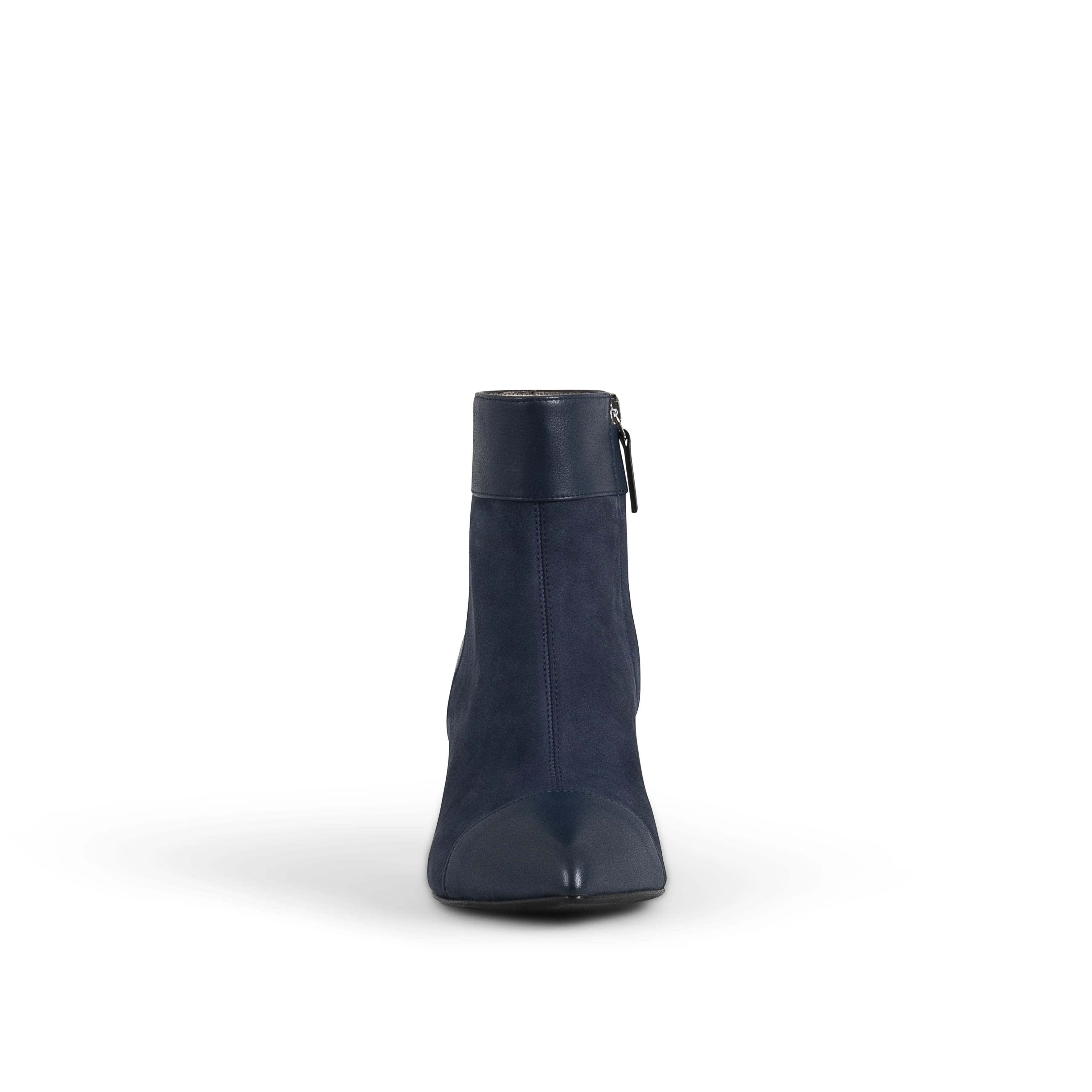 Stina Midnight - Image 4